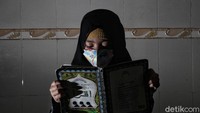 Saat memasuki era new normal, sejumlah kegiatan keagamaan seperti beribadah serta mengaji telah kembali dilakukan di Jakarta.