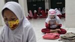 Kembalinya Keceriaan Anak-anak Mengaji di Era New Normal