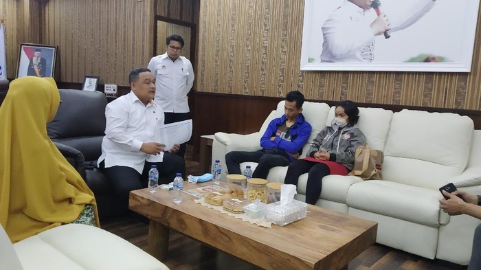 Kepala BP2MI Benny Rhamdani