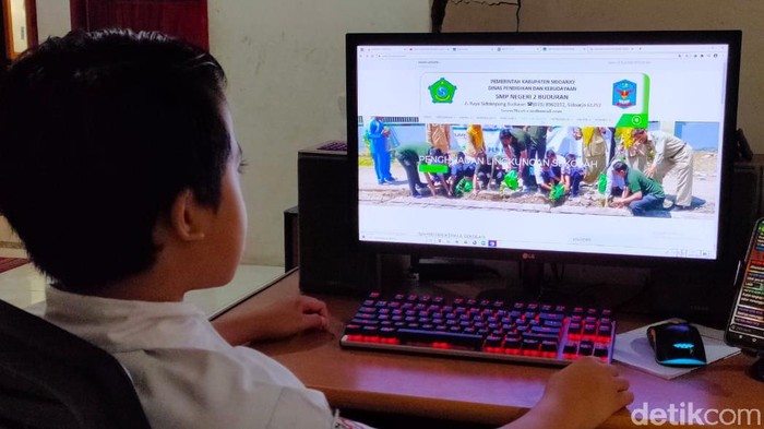 Masa Pengenalan Sekolah Dengan Metode Daring
