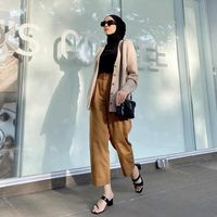 10 Gaya Hijab yang Bikin Awet Muda 
