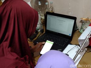 Tahun Ajaran Baru Sistem Daring, Koneksi Buruk hingga Belum Bisa Konek
