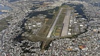 Amerika memiliki sekitar 30.000 tentara aktif di Okinawa yang dikerahkan di berbagai pangkalan di pulau utama itu, termasuk beberapa di tengah kawasan pemukiman. (Kyodo News via AP)