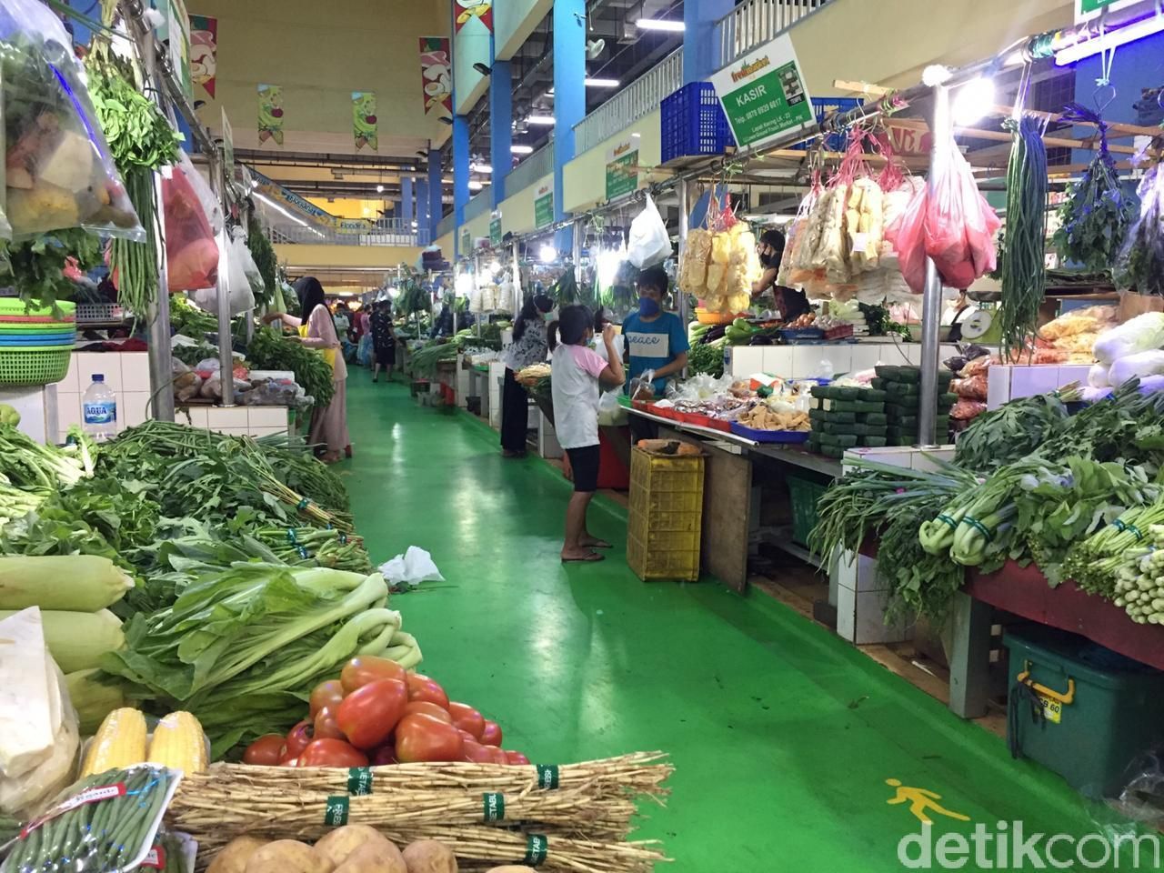 Selain Jakarta, 5 Kota Ini Juga Punya Pasar Modern yang