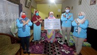 Melalui manfaat perlindungan asuransi jiwa tersebut, keluarga yang ditinggalkan dapat terbantu secara finansial untuk terus melanjutkan hidup, ketika tulang punggung keluarga tutup usia. AXA Mandiri telah menyediakan perlindungan asuransi kepada lebih dari satu juta nasabah, serta telah membayarkan klaim dan maanfaat sebesar Rp 5,3 triliun pada tahun 2019 lalu. Foto: dok. AXA Mandiri