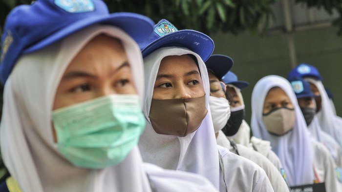 Pendidikan anak: Hampir 10 juta anak berisiko putus sekolah permanen akibat pandemi Covid-19, kata badan amal