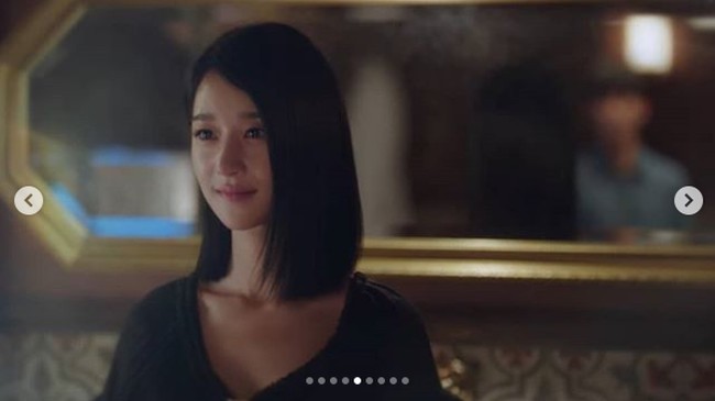 Penampilan Seo Ye Ji di episode tujuh Its Okay To Not Be Okay dengan rambut pendek ini dipuji para penggemarnya. Seo Ye Ji yang cantik memang selalu memesona dengan gaya rambut apapun. Foto: Dok. tvN