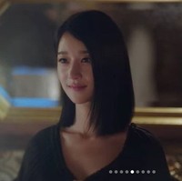 Penampilan Seo Ye Ji di episode tujuh Its Okay To Not Be Okay dengan rambut pendek ini dipuji para penggemarnya. Seo Ye Ji yang cantik memang selalu memesona dengan gaya rambut apapun. Foto: Dok. tvN