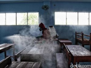 Orang Tua Siswa di Zona Kuning: Sekolah Tatap Muka Bak Simalakama
