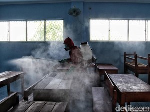 Orang Tua Siswa di Zona Kuning: Sekolah Tatap Muka Bak Simalakama
