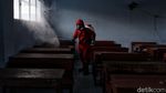 Siswa Belajar Jarak Jauh, SMKN 1 Jakarta Disemprot Disinfektan