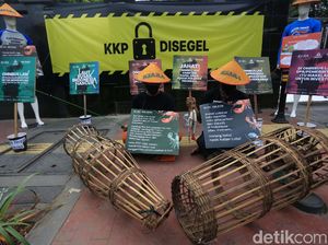 KIARA Gelar Aksi Segel KKP Protes Kebijakan Edhy Prabowo