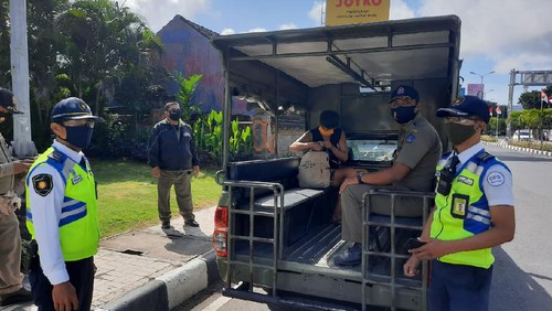 WN Rusia jadi gelandangan di Bali selama sebulan.