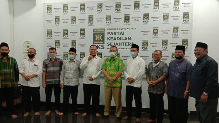 Akhyar Nasution datangi DPW PKS Sumut (Ahmad Arfah-detikcom)