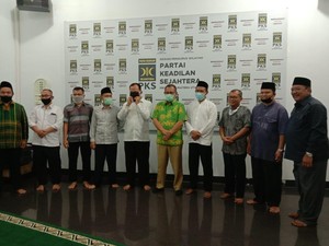 Dipecat PDIP, Akhyar Jadi Jagoan PKS Lawan Mantu Jokowi di Pilkada Medan