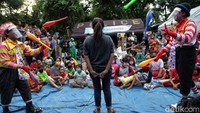 Kegiatan tersebut bertujuan untuk memberikan hiburan kepada warga khususnya anak-anak yang terdampak kebakaran.
