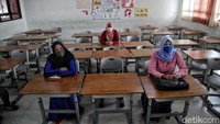 Siswa diajak diajak berkenalan dengan guru hingga pengenalan tata tertib selama bersekolah.