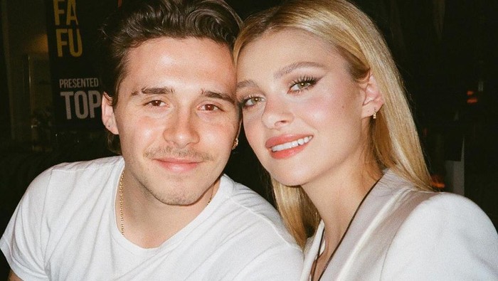 Brooklyn Beckham dan Nicola Peltz Brooklyn Beckham dan Nicola Peltz