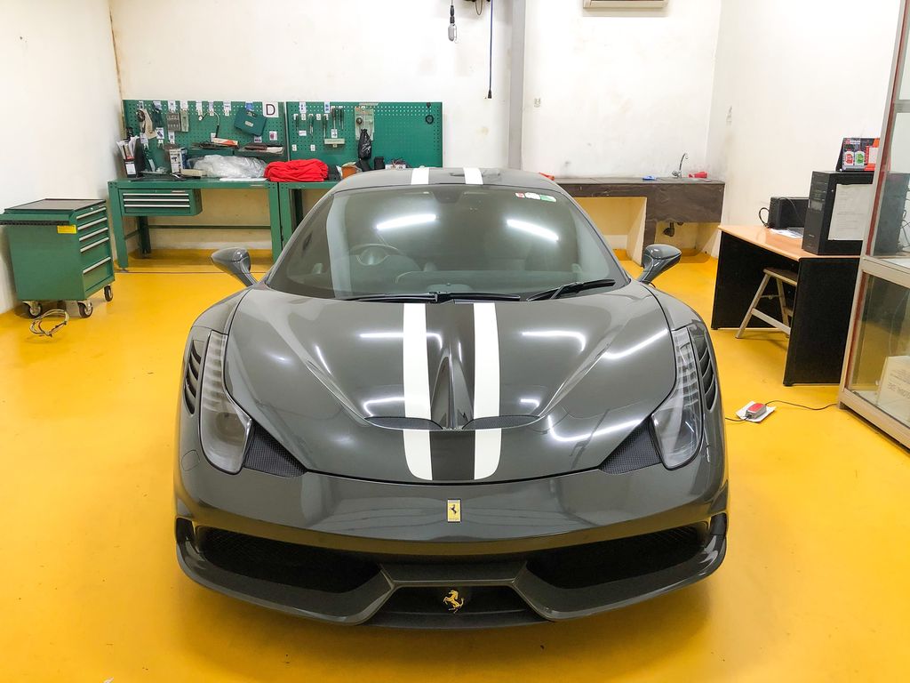 Ferrari Selundupan yang Disita Negara Dilelang Rp 10 Miliar