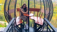 Tak cuma Bali, Hana juga diketahui suka berlibur ke Kota Kembang Bandung (Instagram)
