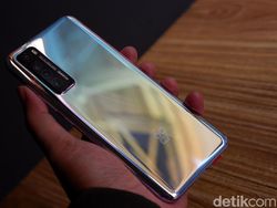 Unboxing Huawei Nova 7, Ponsel Rp 6,899 Juta Perpenampilan Menawan