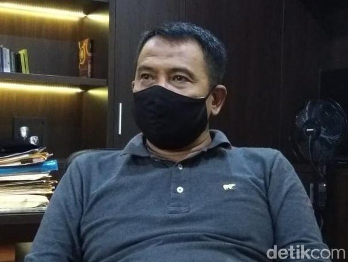Kadispendik Surabaya Supomo
