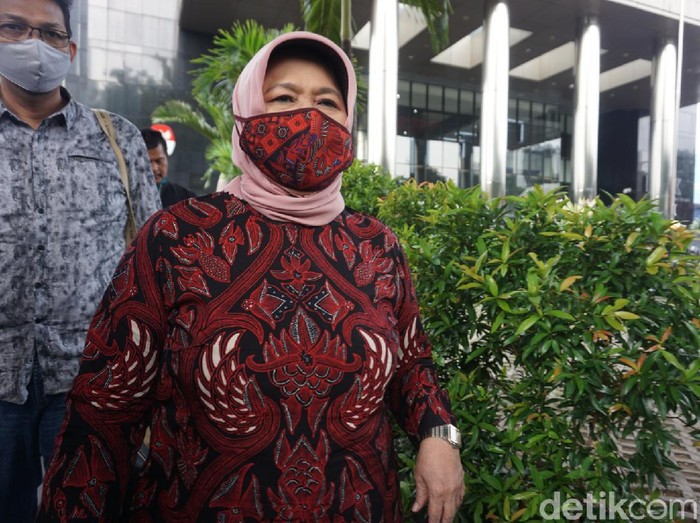 Mantan Bupati Bogor Nurhayanti