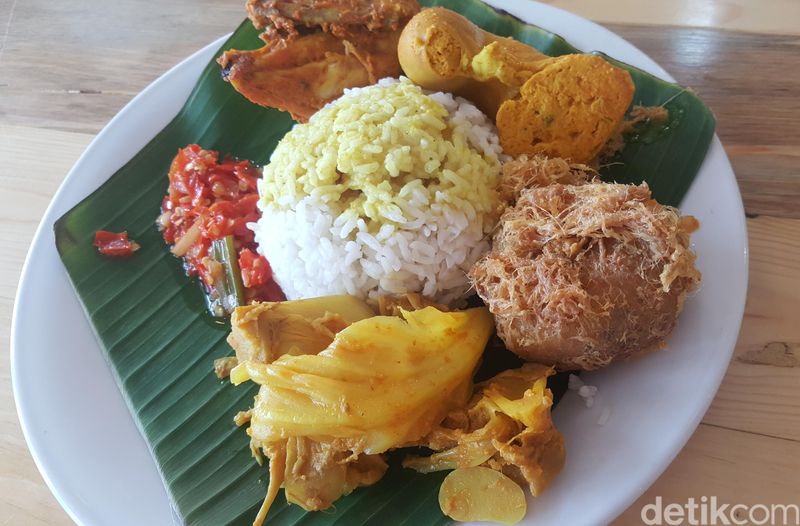 Nasi Kapau Kedai Sutan Mangkuto