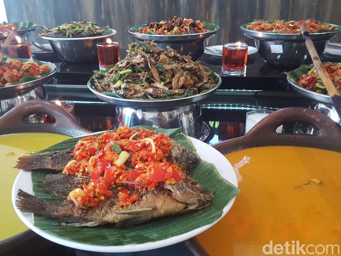 Nasi Kapau Kedai Sutan Mangkuto