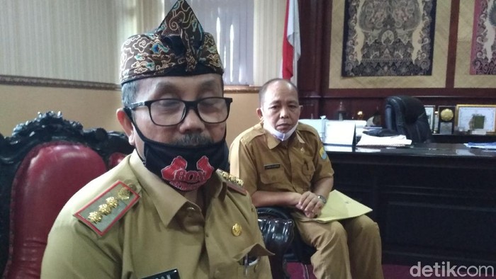 Pemkab Cirebon belum mengizinkan adanya KBM tatap muka