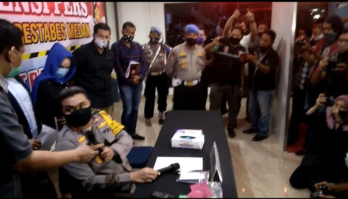 Polisi tetapkan 2 tersangka prostitusi Hana Hanifah (Datuk Haris-detikcom)