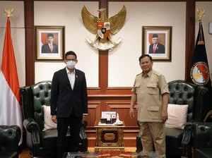 Reaksi Prabowo Saat Ditemui Sandiaga di Tengah Panas dengan Kamrussamad