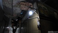 Wali Kota Solo, FX Hadi Rudyatmo mengatakan akan menutup Pasar Harjodaksino selama tujuh hari.