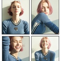 Wanita yang pernah berada di bawah agensi modeling terkenal Wilhelmina ini pernah tampil di sejumlah video klip terkenal. Tak hanya di Korea, ia membintangi video musik penyanyi-penyanyi terkenal Amerika dan Inggris. Karena itu, mungkin kamu familiar dengan wajahnya yang berkarakter. Foto: Instagram @stefaniemichova