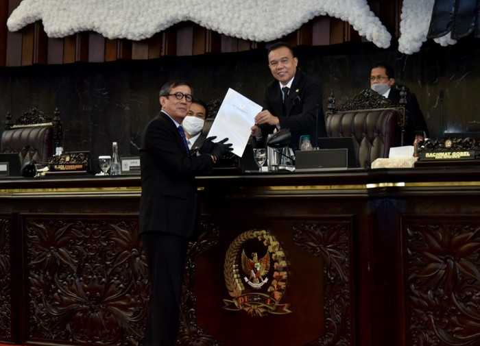 Pengesahan RUU Perjanjian Bantuan Hukum Timbal Balik dalam Masalah Pidana atau Mutual Legal Assistance (MLA) in Criminal Matters, Indonesia-Swiss jadi undang-undang pijakan untuk memperkuat pemberantasan korupsi.