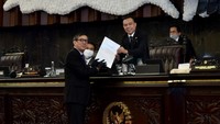 Ketua DPR RI Puan Maharani berharap pengesahan RUU Perjanjian Bantuan Hukum Timbal Balik Dalam Masalah Pidana atau Mutual Legal Assistance (MLA) in Criminal Matters antara pemerintah Indonesia dengan Swiss menjadi undang-undang bisa menjadi pijakan untuk memperkuat agenda pemberantasan korupsi. Foto: dok. Kemenkumham
