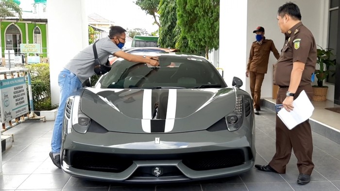 Ferrari dilelang Rp 10,2 miliar (Raja Adil-detikcom)