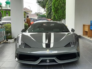 Ferrari Selundupan Laku Dilelang, Dibayar Cash Rp 9 Miliar oleh Pembeli