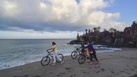 Hasil ini berdasarkan survei pembaca terkait aktivitas, pemandangan, atraksi alam, pantai, makanan, keramahtamahan serta evaluasi keseluruhan saat berlibur ke pulau di Asia.