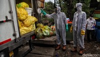Pemusnahan limbah medis itu juga dilakukan guna memutus rantai penyebaran virus Corona.