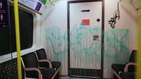 Ini akun Instagram resmi, seniman jalanan asal Bristol Banksy yang punya 11,2 juta pengikut. Dia kerap membagikan karya terbaru dan pernyataan resmi mengenai mural-mural yang tersebar di pelosok negaranya. Foto: Banksy/ Instagram