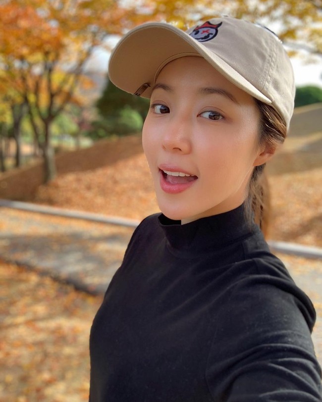 Park Han Byul hiatus dari drama Korea pada April 2019, tak lama setelah skandal Burning Sun diketahui dan mengebohkan publik. Drama terakhir yang dibintanginya adalah Love in Sadness yang ditayangkan MBC. Foto: Instagram/@onestar_p