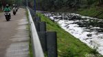 Sungai Buaran Jakarta Timur Berbusa