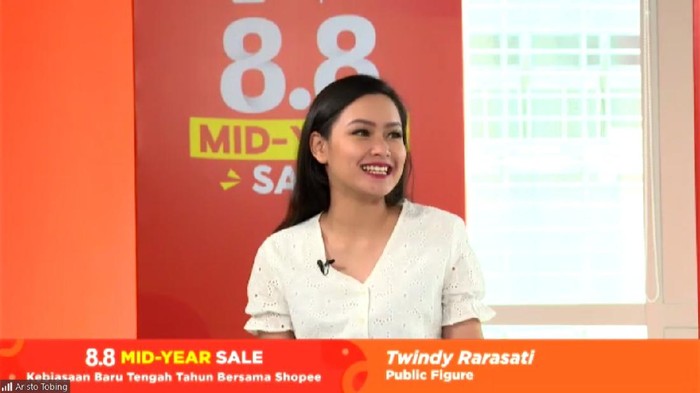 Twindy Rarasati