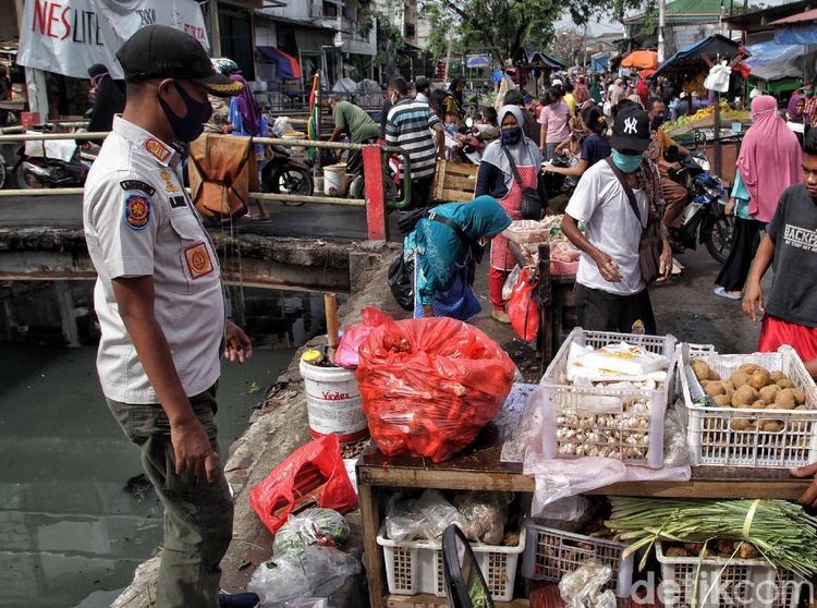 Upaya Penegakan Protokol Kesehatan di Pasar Tradisional