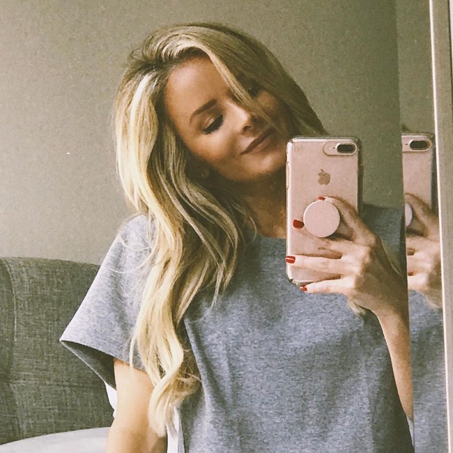 Meski kariernya terlihat mulus, Andrea mengakui jika ia sering mengalami kegagalan. Seperti orang lain, aku punya hari-hari di mana aku merasa tidak terlihat dan hari-hari di mana aku butuh dukungan. Hidup penuh dengan ,momen kesuksesan dan kegagalan tapi aku tidak pernah membiarkan kegagalan mengambil kegigihanku. Itu membuatnya ingin berbuat lebih baik, belajar lebih banyak, dan menjadi lebih kuat, Foto: Instagram @andreaxtendbarre