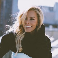 Pendiri butik olahraga Xtend Barre asal Australia ini diketahui menjadi pelatih model-model seksi seperti Martha Hunt dan Rosie Huntington-Whiteley. Selain model, kelas barre Andrea juga menjadi favorit aktris Margot Robbie.Foto: Instagram @andreaxtendbarre