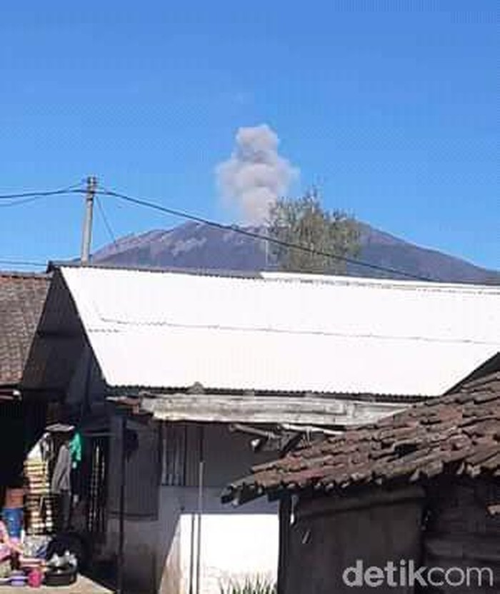 Erupsi Skala Kecil, Status Gunung Raung Masih Dievaluasi