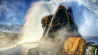 Geyser ini tercipta dari alam secara tidak sengaja. Air mancur ini dulunya berasal dari pengeboran sebuah sumur yang mengekspolarasi kekayaan geotermal di tahun 1964. (iStock)