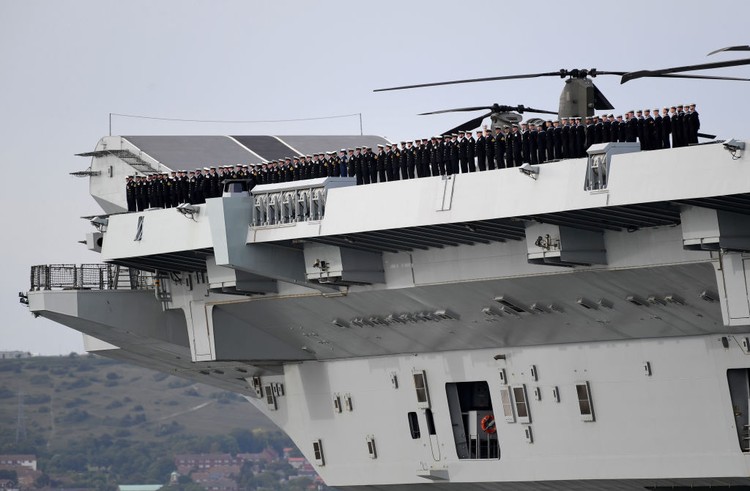 HMS Queen Elizabeth